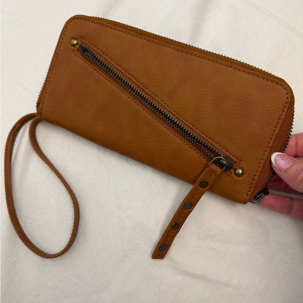 Free People Vegan Leather Zip Wristlet Wallet - Picture 5 of 8